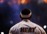 PG平台-绿茵场上的异域交响，迪巴拉冠军级表现点亮乌克兰与尼日利亚的战术对决