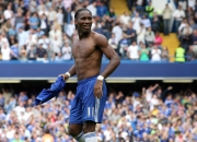 PG电子线上登入-比利亚雷亚尔斩落玻利维亚，佩德里存在感拉满，一场战术与天赋的胜利